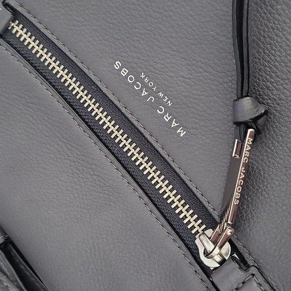 MARC JACOBS Leather Crossbody Saddle Bag - Picture 4 of 12
